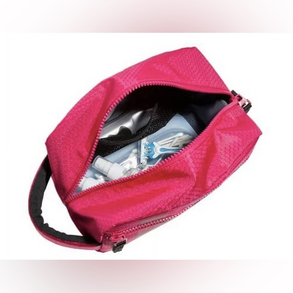 ADIDAS Team Toiletry Dopp Travel Bag - Bold Pink NWT - Picture 2 of 7